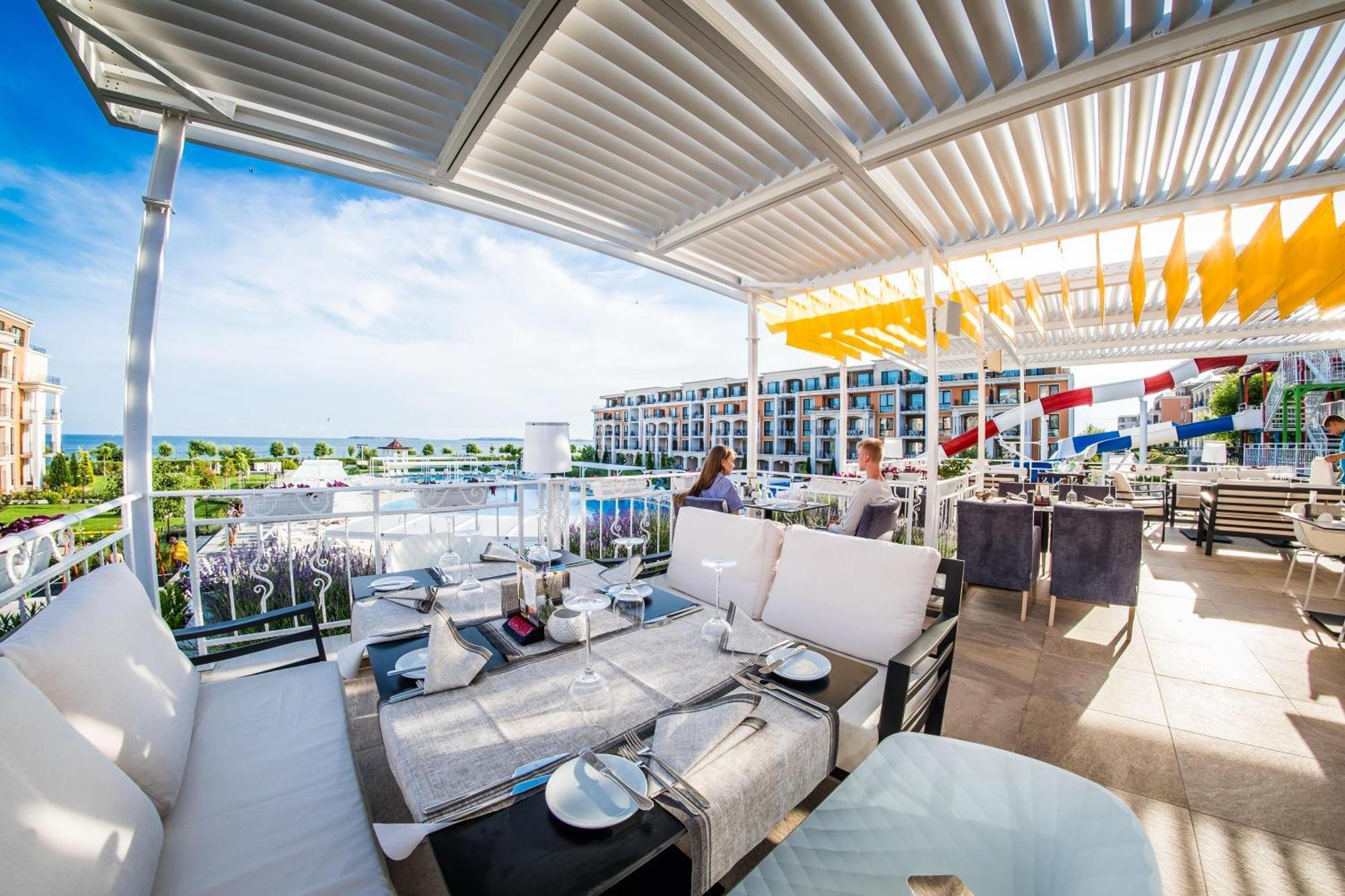 Sea View Prestige Fort Beach Apartment Święty Włas Zewnętrze zdjęcie